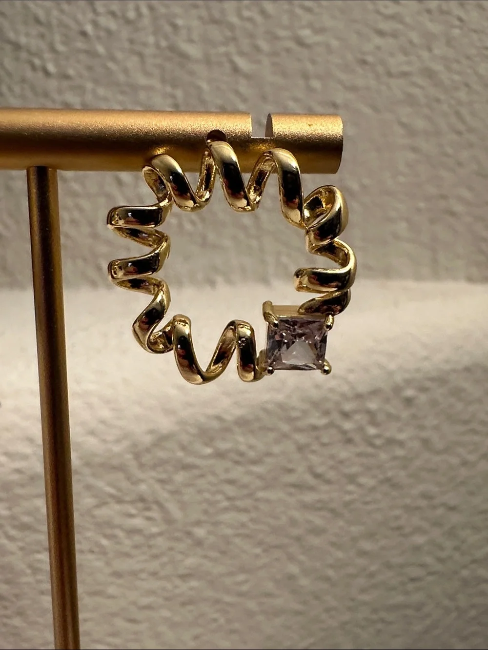 Fashion Jewelry Gold Spiral Hoop Earrings with Clear Stone Accent